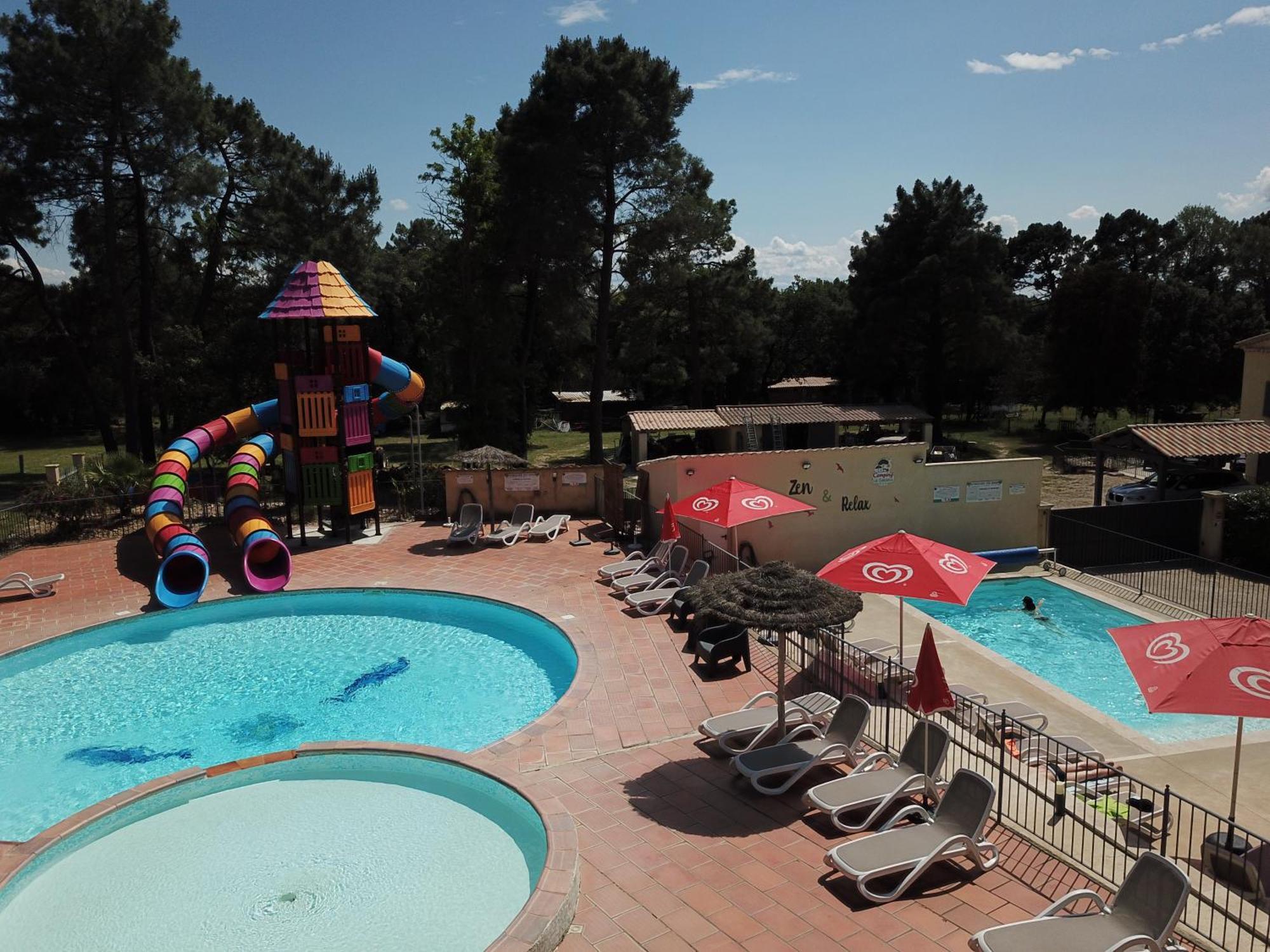 Camping La Simioune En Provence Bollène Exteriér fotografie