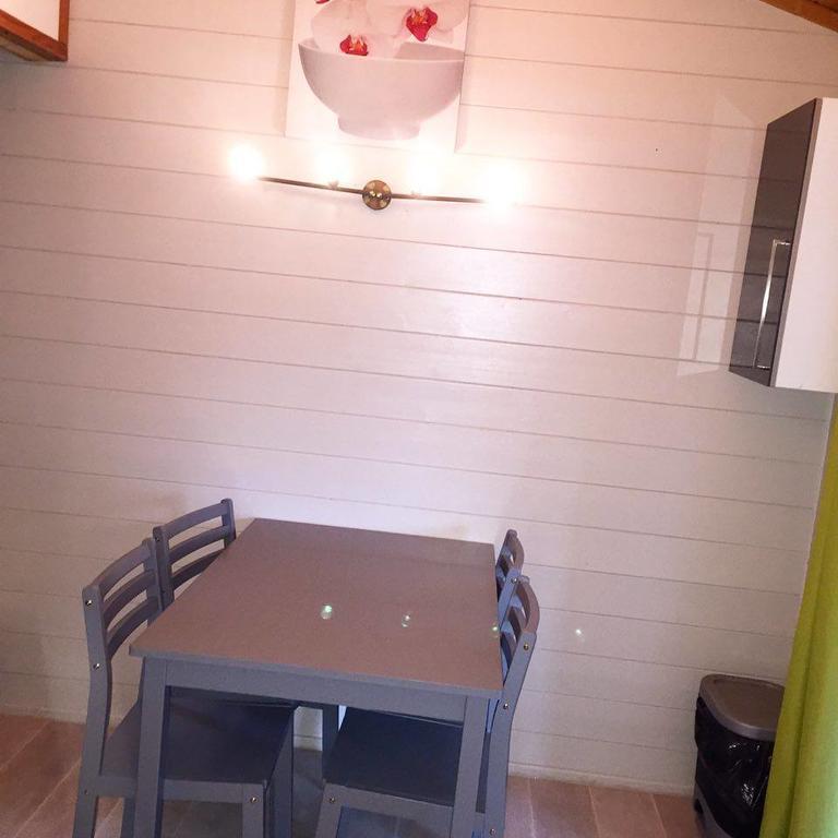 Camping La Simioune En Provence Bollène Exteriér fotografie