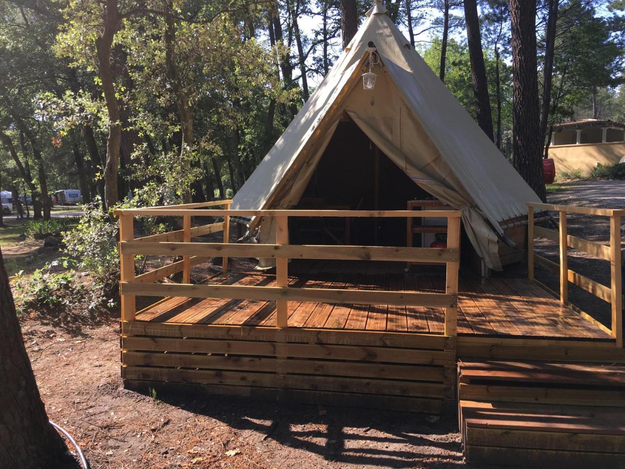 Camping La Simioune En Provence Bollène Exteriér fotografie